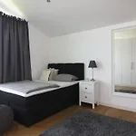 House Calmsailing, Апартаменты *
