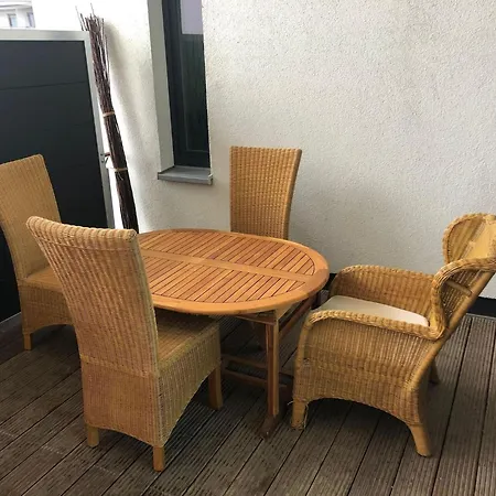 House Calmsailing, Lejlighed